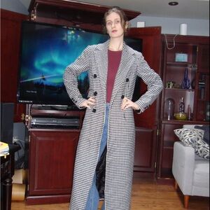 Long black & white coat